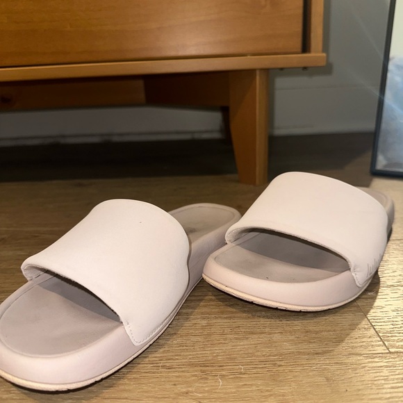 Lululemon Restfeel slide - Picture 2 of 4